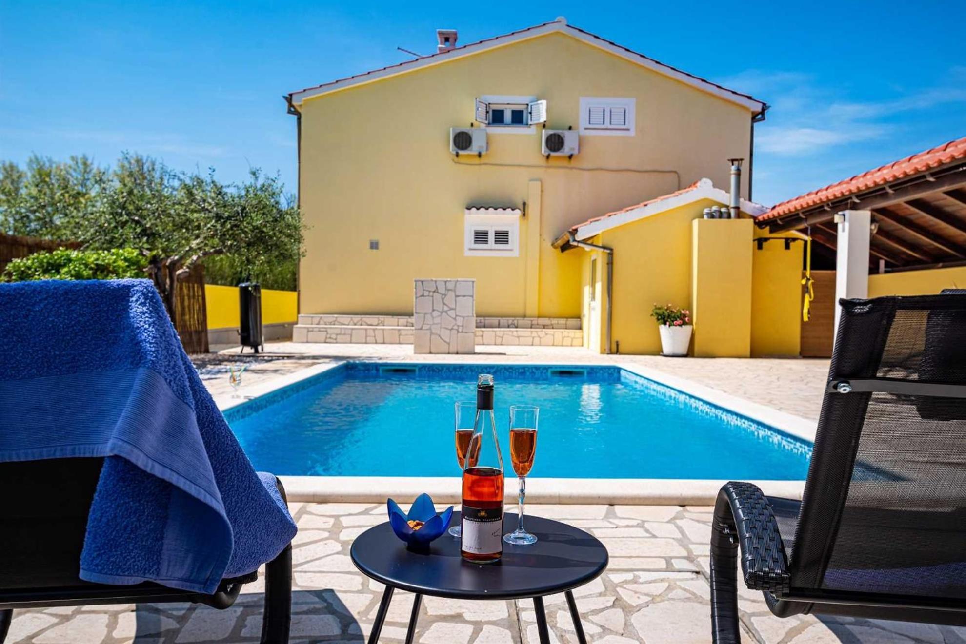 Apartment House Simoni With Pool, Zadar County Privlaka  Extérieur photo