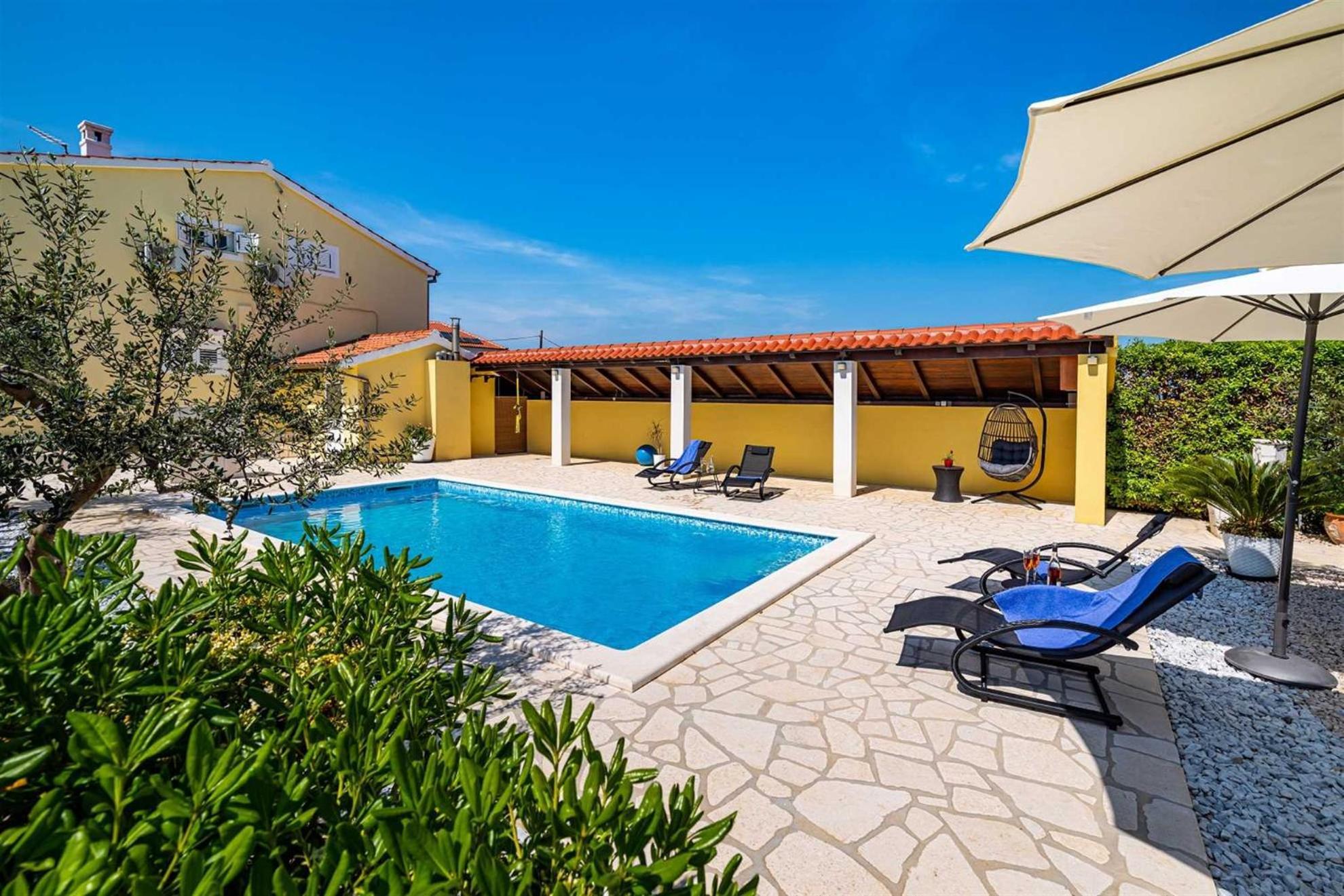 Apartment House Simoni With Pool, Zadar County Privlaka  Extérieur photo