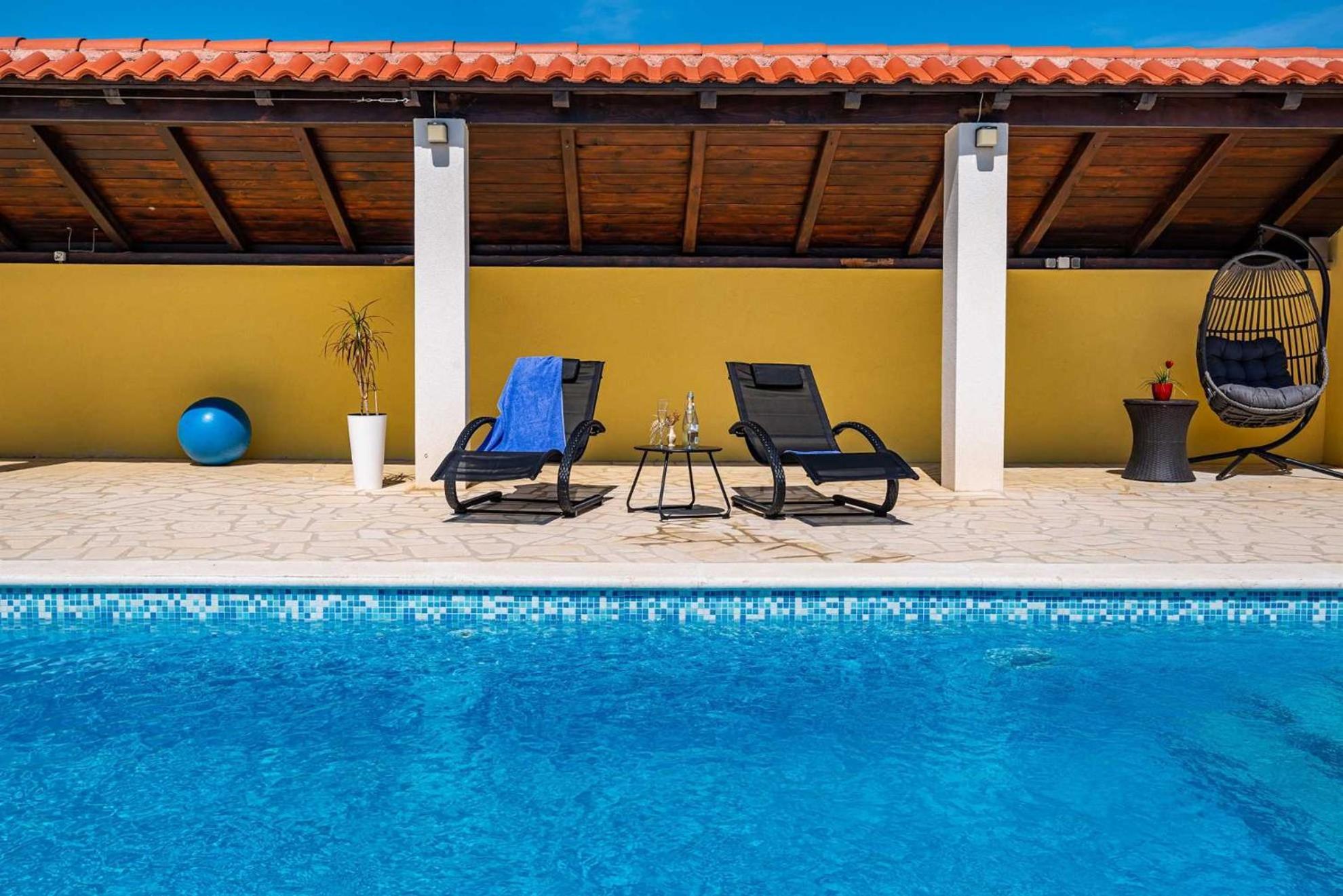 Apartment House Simoni With Pool, Zadar County Privlaka  Extérieur photo